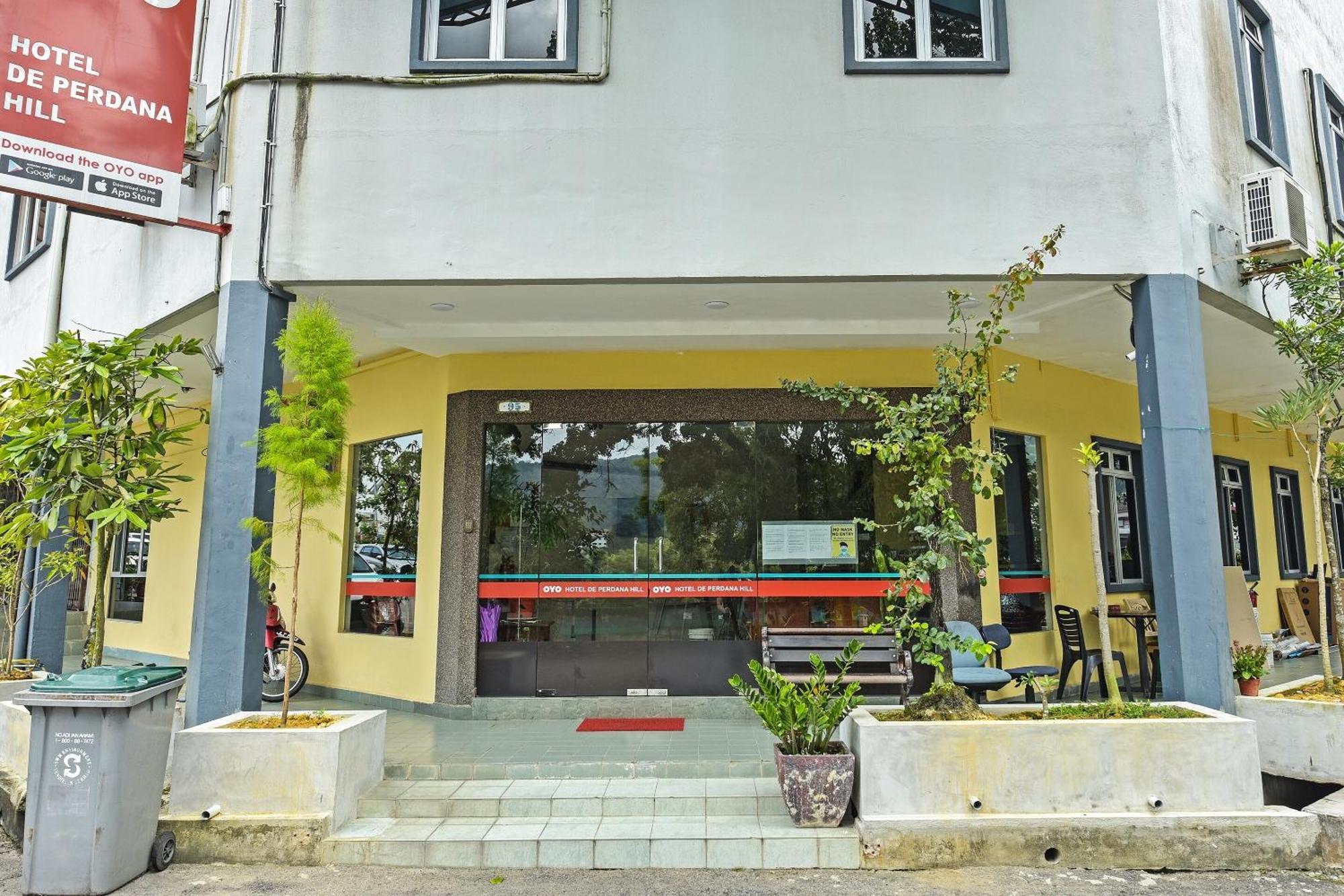 Super Oyo 44036 Hotel De Perdana Hill Batu Pahat Exterior foto